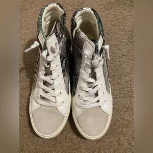 VH Original Design EST 1954